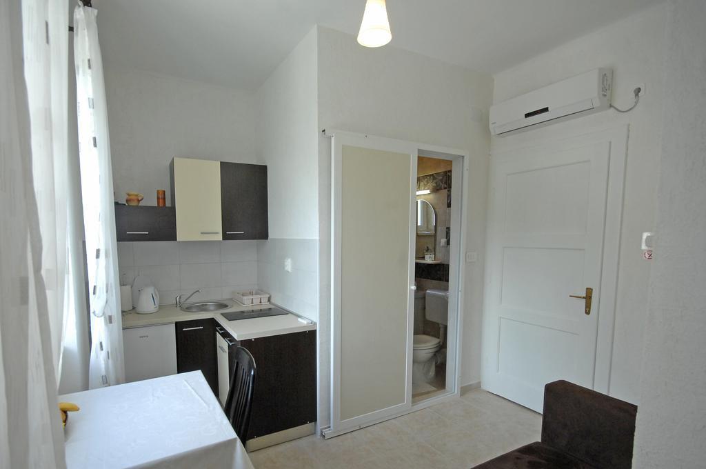 Apartments Eldin Ντουμπρόβνικ Δωμάτιο φωτογραφία